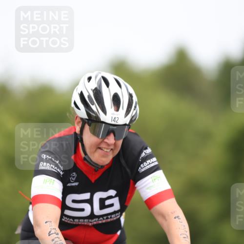 22.06.2025 - Viking Triathlon Yannick Fuchs http://msf.ph/oto/8084418 22.06.2025 12:34:29 Radfahren 142, 253, 269, 287, 415 meine-sportfotos.de