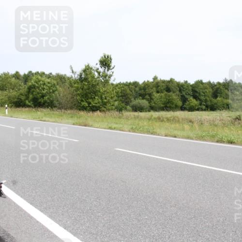 22.06.2025 - Viking Triathlon Yannick Fuchs http://msf.ph/oto/8084432 22.06.2025 13:02:49 Radfahren 77, 433 meine-sportfotos.de