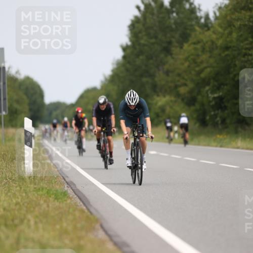 22.06.2025 - Viking Triathlon Yannick Fuchs http://msf.ph/oto/8084449 22.06.2025 12:34:37 Radfahren 24, 172, 287, 372, 415, 425, 471 meine-sportfotos.de
