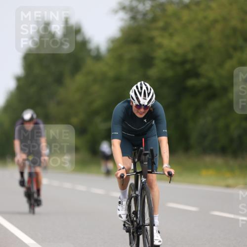 22.06.2025 - Viking Triathlon Yannick Fuchs http://msf.ph/oto/8084463 22.06.2025 12:34:39 Radfahren 24, 172, 287, 372, 415, 425, 471 meine-sportfotos.de