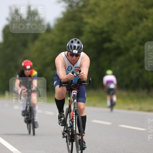 22.06.2025 - Viking Triathlon Yannick Fuchs http://msf.ph/oto/8084496 22.06.2025 12:34:43 Radfahren 24, 163, 172, 372, 411, 425, 471 meine-sportfotos.de