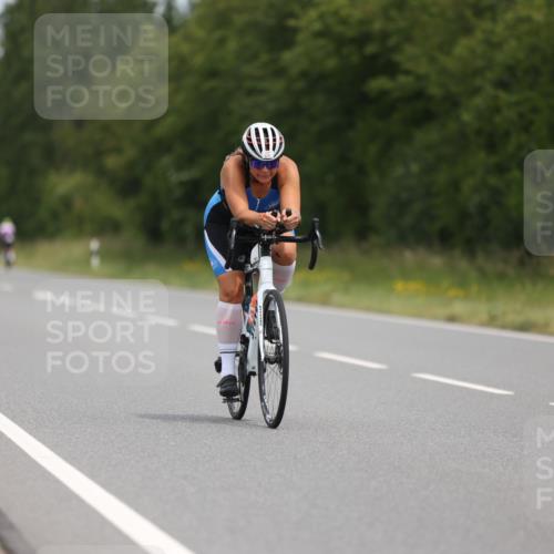 22.06.2025 - Viking Triathlon Yannick Fuchs http://msf.ph/oto/8084533 22.06.2025 12:34:54 Radfahren 17, 102, 163, 358, 411, 619, 635, 645 meine-sportfotos.de