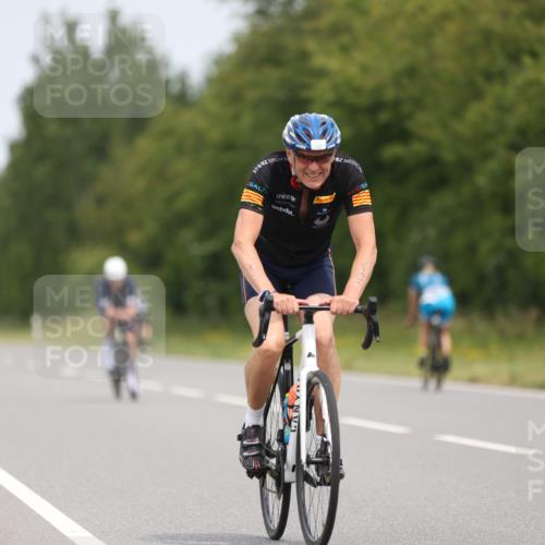 22.06.2025 - Viking Triathlon Yannick Fuchs http://msf.ph/oto/8084558 22.06.2025 12:34:57 Radfahren 17, 102, 358, 411, 416, 619, 635, 645 meine-sportfotos.de