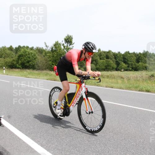 22.06.2025 - Viking Triathlon Yannick Fuchs http://msf.ph/oto/8084568 22.06.2025 13:03:39 Radfahren 44, 356, 530 meine-sportfotos.de