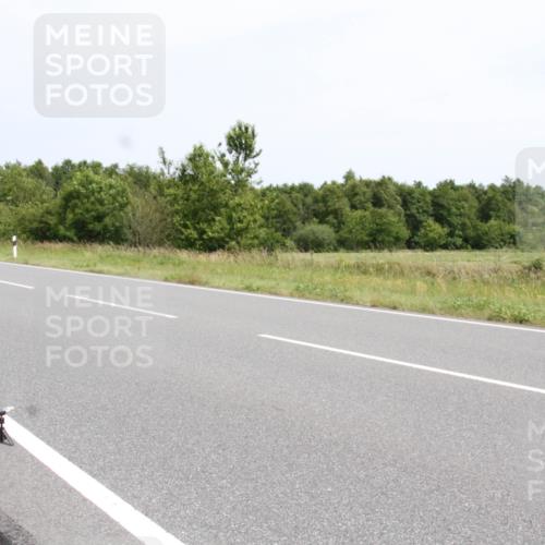 22.06.2025 - Viking Triathlon Yannick Fuchs http://msf.ph/oto/8084577 22.06.2025 13:03:39 Radfahren 44, 356, 530 meine-sportfotos.de
