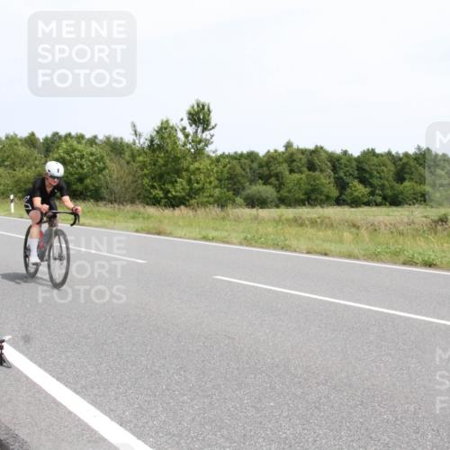 22.06.2025 - Viking Triathlon Yannick Fuchs http://msf.ph/oto/8084586 22.06.2025 13:03:40 Radfahren 44, 130, 356, 530 meine-sportfotos.de