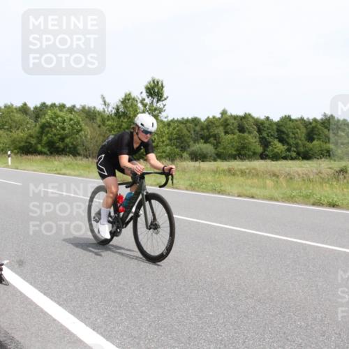 22.06.2025 - Viking Triathlon Yannick Fuchs http://msf.ph/oto/8084590 22.06.2025 13:03:40 Radfahren 44, 130, 356, 530 meine-sportfotos.de