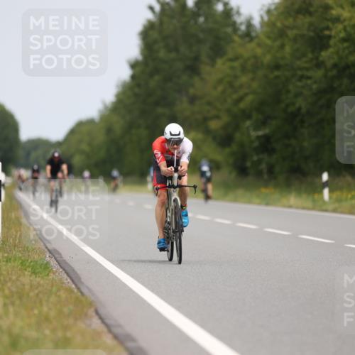 22.06.2025 - Viking Triathlon Yannick Fuchs http://msf.ph/oto/8084627 22.06.2025 12:35:06 Radfahren 17, 254, 352, 416, 542, 635 meine-sportfotos.de