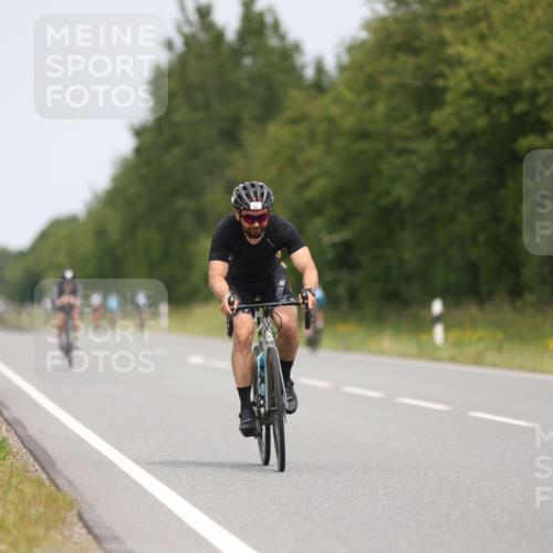 22.06.2025 - Viking Triathlon Yannick Fuchs http://msf.ph/oto/8084661 22.06.2025 12:35:12 Radfahren 72, 254, 352, 376, 542, 660 meine-sportfotos.de