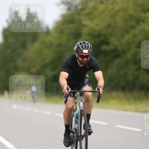 22.06.2025 - Viking Triathlon Yannick Fuchs http://msf.ph/oto/8084673 22.06.2025 12:35:13 Radfahren 72, 254, 352, 376, 542, 660 meine-sportfotos.de