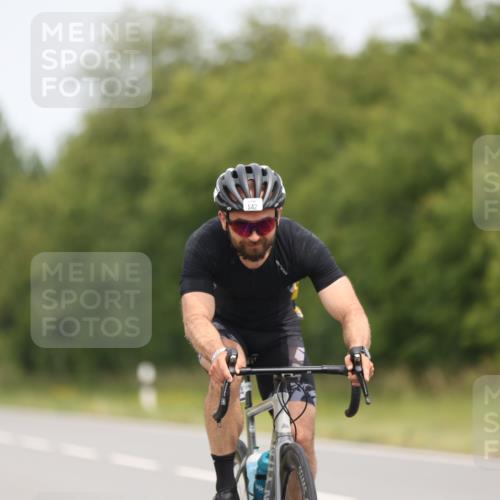 22.06.2025 - Viking Triathlon Yannick Fuchs http://msf.ph/oto/8084677 22.06.2025 12:35:13 Radfahren 72, 254, 352, 376, 542, 660 meine-sportfotos.de