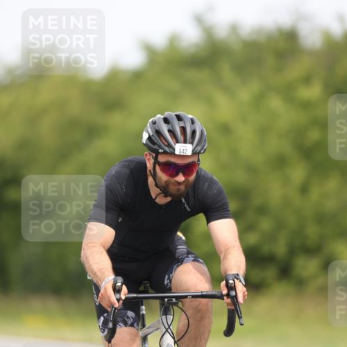 22.06.2025 - Viking Triathlon Yannick Fuchs http://msf.ph/oto/8084683 22.06.2025 12:35:14 Radfahren 72, 254, 376, 542, 660 meine-sportfotos.de