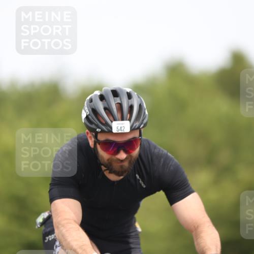 22.06.2025 - Viking Triathlon Yannick Fuchs http://msf.ph/oto/8084687 22.06.2025 12:35:14 Radfahren 72, 254, 376, 542, 660 meine-sportfotos.de