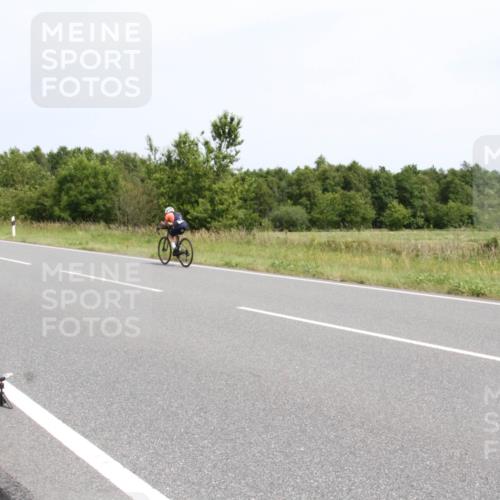 22.06.2025 - Viking Triathlon Yannick Fuchs http://msf.ph/oto/8084703 22.06.2025 13:03:49 Radfahren 130, 538 meine-sportfotos.de