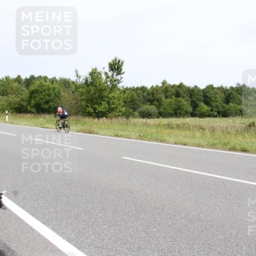 22.06.2025 - Viking Triathlon Yannick Fuchs http://msf.ph/oto/8084709 22.06.2025 13:03:49 Radfahren 130, 538 meine-sportfotos.de