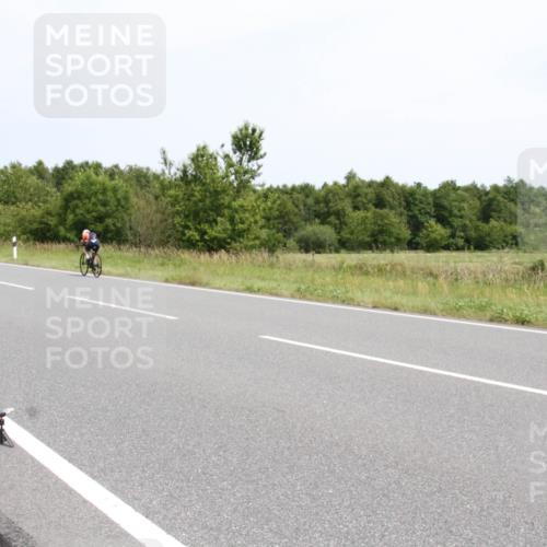 22.06.2025 - Viking Triathlon Yannick Fuchs http://msf.ph/oto/8084715 22.06.2025 13:03:49 Radfahren 130, 538 meine-sportfotos.de