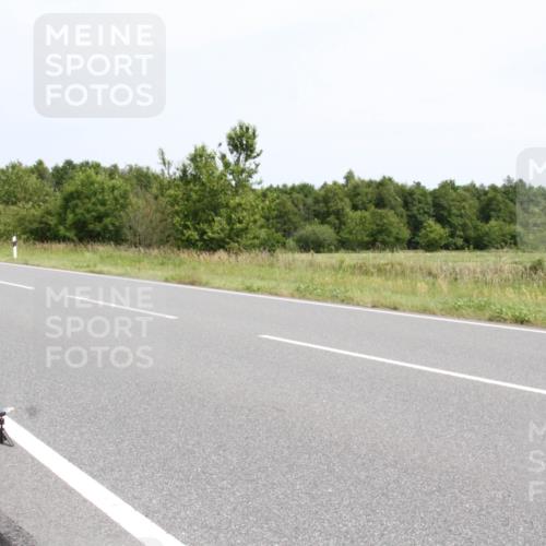 22.06.2025 - Viking Triathlon Yannick Fuchs http://msf.ph/oto/8084759 22.06.2025 13:03:54 Radfahren 324 meine-sportfotos.de