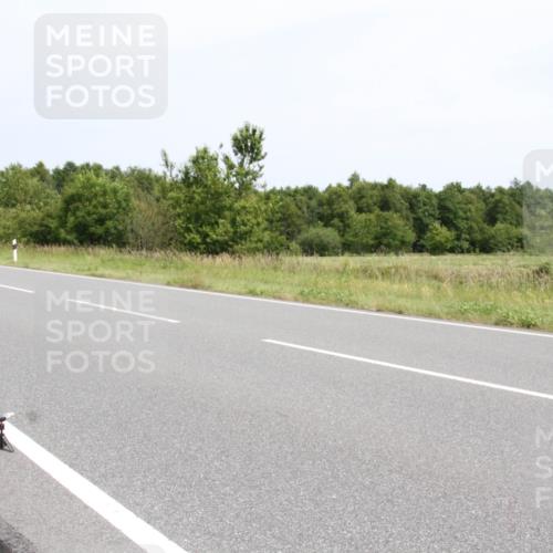 22.06.2025 - Viking Triathlon Yannick Fuchs http://msf.ph/oto/8084770 22.06.2025 13:03:56 Radfahren 220, 324 meine-sportfotos.de