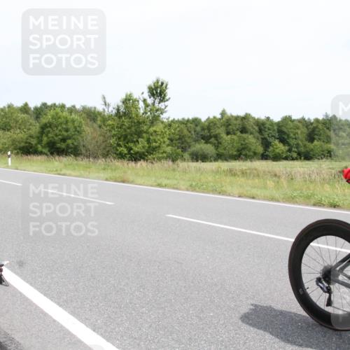 22.06.2025 - Viking Triathlon Yannick Fuchs http://msf.ph/oto/8084779 22.06.2025 13:03:58 Radfahren 220, 324 meine-sportfotos.de