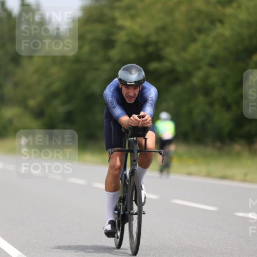 22.06.2025 - Viking Triathlon Yannick Fuchs http://msf.ph/oto/8084816 22.06.2025 12:35:49 Radfahren 41, 74, 77, 143, 184, 210, 478, 629 meine-sportfotos.de