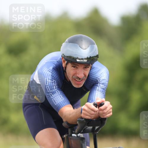 22.06.2025 - Viking Triathlon Yannick Fuchs http://msf.ph/oto/8084828 22.06.2025 12:35:50 Radfahren 41, 74, 77, 143, 184, 210, 478, 629 meine-sportfotos.de