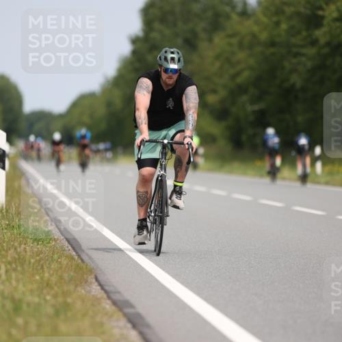 22.06.2025 - Viking Triathlon Yannick Fuchs http://msf.ph/oto/8084864 22.06.2025 12:35:56 Radfahren 77, 184, 237, 629 meine-sportfotos.de