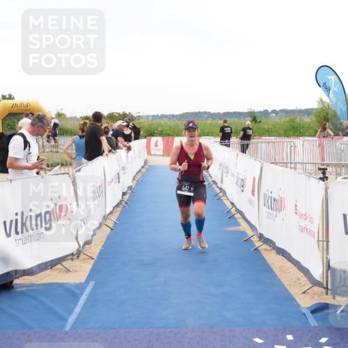 22.06.2025 - Viking Triathlon MichiJ http://msf.ph/oto/8084879 22.06.2025 16:11:49 Ziel 547 meine-sportfotos.de