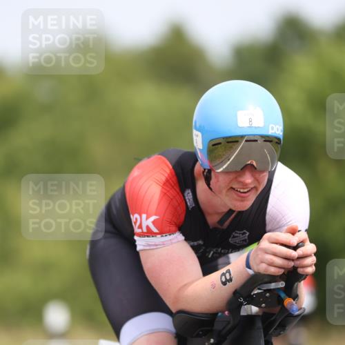22.06.2025 - Viking Triathlon Yannick Fuchs http://msf.ph/oto/8084951 22.06.2025 12:36:14 Radfahren 8, 86, 95, 153, 166, 275, 433, 473, 482 meine-sportfotos.de