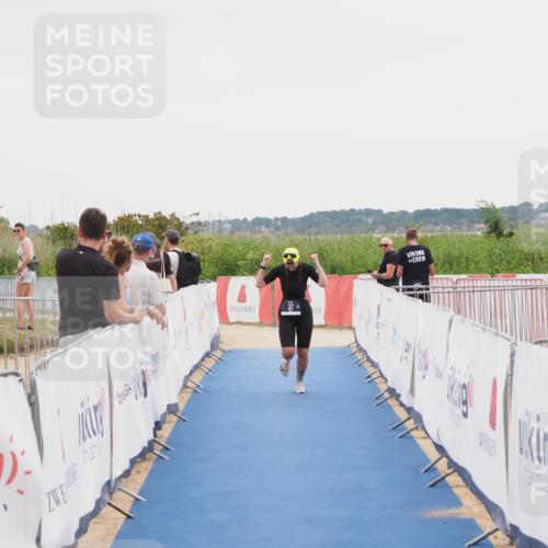 22.06.2025 - Viking Triathlon MichiJ http://msf.ph/oto/8084995 22.06.2025 16:13:13 Ziel 37 meine-sportfotos.de