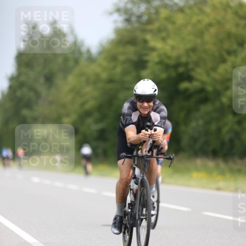 22.06.2025 - Viking Triathlon Yannick Fuchs http://msf.ph/oto/8085042 22.06.2025 12:36:28 Radfahren 28, 95, 344, 355, 422, 433, 463, 468, 473, 640 meine-sportfotos.de
