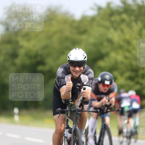22.06.2025 - Viking Triathlon Yannick Fuchs http://msf.ph/oto/8085047 22.06.2025 12:36:29 Radfahren 28, 97, 344, 355, 422, 463, 468, 640 meine-sportfotos.de