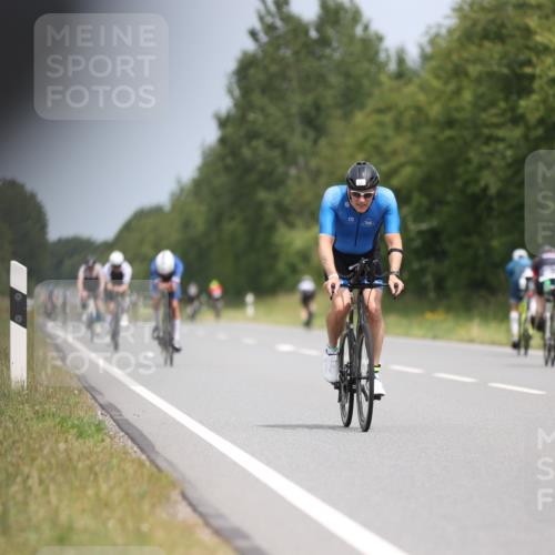 22.06.2025 - Viking Triathlon Yannick Fuchs http://msf.ph/oto/8085056 22.06.2025 12:36:31 Radfahren 28, 97, 344, 355, 422, 463, 468 meine-sportfotos.de
