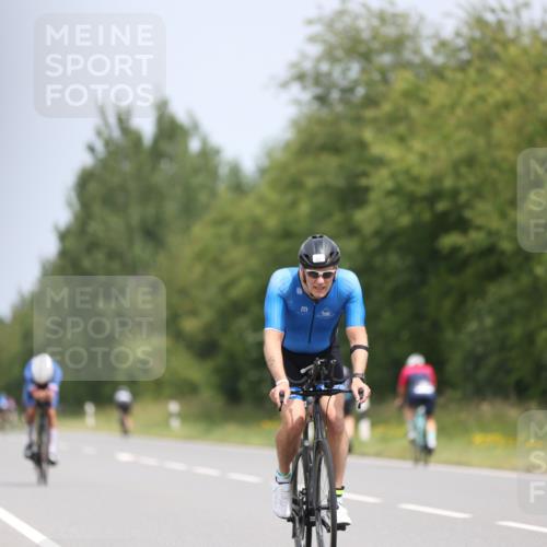 22.06.2025 - Viking Triathlon Yannick Fuchs http://msf.ph/oto/8085066 22.06.2025 12:36:32 Radfahren 28, 48, 97, 344, 355, 419, 422, 463 meine-sportfotos.de