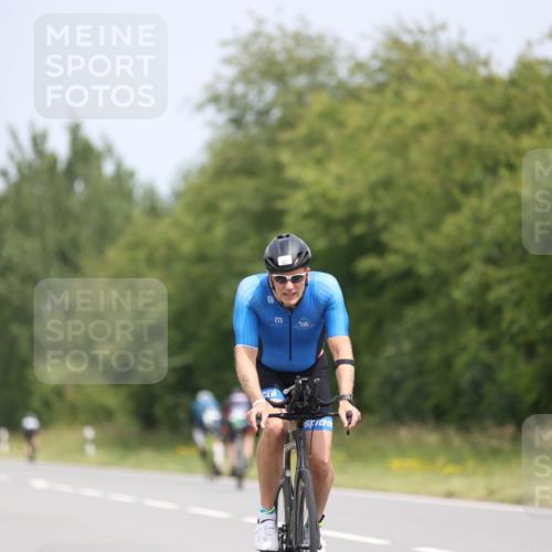 22.06.2025 - Viking Triathlon Yannick Fuchs http://msf.ph/oto/8085070 22.06.2025 12:36:33 Radfahren 28, 48, 97, 344, 355, 419, 422, 463 meine-sportfotos.de