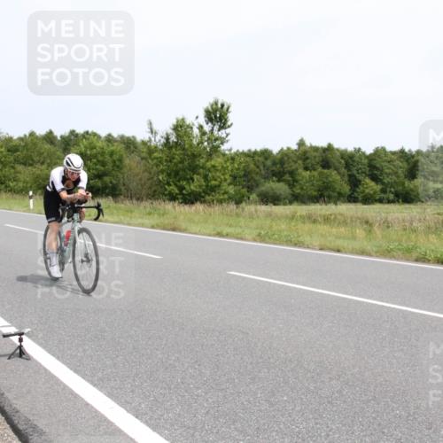 22.06.2025 - Viking Triathlon Yannick Fuchs http://msf.ph/oto/8085072 22.06.2025 13:05:05 Radfahren 22, 523, 653 meine-sportfotos.de