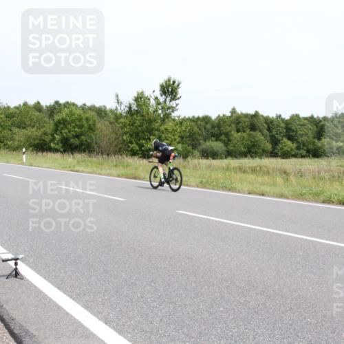 22.06.2025 - Viking Triathlon Yannick Fuchs http://msf.ph/oto/8085085 22.06.2025 13:05:06 Radfahren 22, 523, 653 meine-sportfotos.de