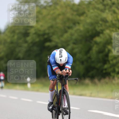 22.06.2025 - Viking Triathlon Yannick Fuchs http://msf.ph/oto/8085088 22.06.2025 12:36:36 Radfahren 28, 48, 97, 344, 419, 422 meine-sportfotos.de