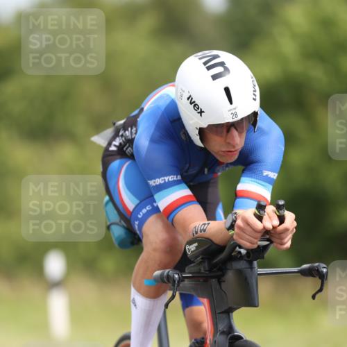 22.06.2025 - Viking Triathlon Yannick Fuchs http://msf.ph/oto/8085103 22.06.2025 12:36:37 Radfahren 28, 48, 97, 344, 419, 422 meine-sportfotos.de