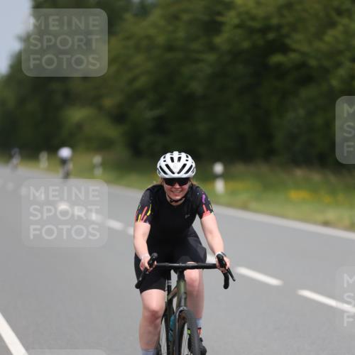 22.06.2025 - Viking Triathlon Yannick Fuchs http://msf.ph/oto/8085214 22.06.2025 12:37:10 Radfahren 637 meine-sportfotos.de