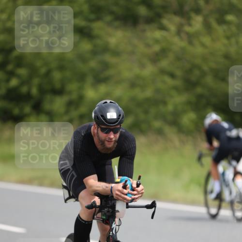 22.06.2025 - Viking Triathlon Yannick Fuchs http://msf.ph/oto/8085238 22.06.2025 12:37:27 Radfahren 211, 234, 311, 657 meine-sportfotos.de