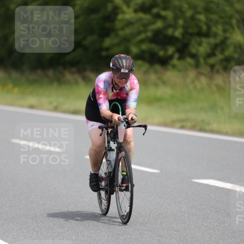 22.06.2025 - Viking Triathlon Yannick Fuchs http://msf.ph/oto/8085290 22.06.2025 12:37:48 Radfahren 22, 538, 605 meine-sportfotos.de