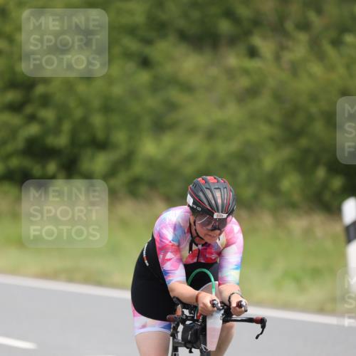 22.06.2025 - Viking Triathlon Yannick Fuchs http://msf.ph/oto/8085296 22.06.2025 12:37:48 Radfahren 22, 538, 605 meine-sportfotos.de
