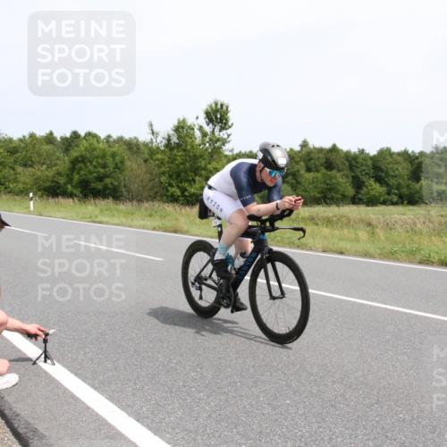 22.06.2025 - Viking Triathlon Yannick Fuchs http://msf.ph/oto/8085322 22.06.2025 13:05:42 Radfahren 217, 505 meine-sportfotos.de