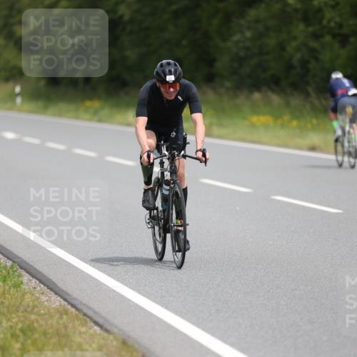 22.06.2025 - Viking Triathlon Yannick Fuchs http://msf.ph/oto/8085342 22.06.2025 12:37:59 Radfahren 22, 144, 203, 288, 403 meine-sportfotos.de