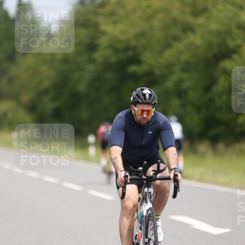 22.06.2025 - Viking Triathlon Yannick Fuchs http://msf.ph/oto/8085414 22.06.2025 12:38:25 Radfahren 58, 116, 220, 229, 294, 324, 331, 402, 486, 505, 655 meine-sportfotos.de