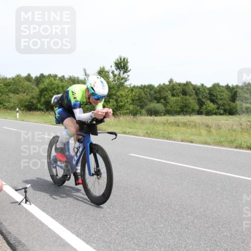 22.06.2025 - Viking Triathlon Yannick Fuchs http://msf.ph/oto/8085420 22.06.2025 13:05:50 Radfahren 58, 71, 140, 505, 633 meine-sportfotos.de