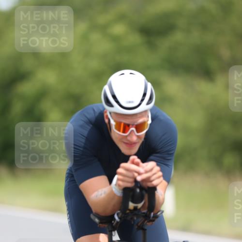 22.06.2025 - Viking Triathlon Yannick Fuchs http://msf.ph/oto/8085459 22.06.2025 12:38:31 Radfahren 58, 116, 229, 242, 284, 294, 331, 486, 505, 653 meine-sportfotos.de