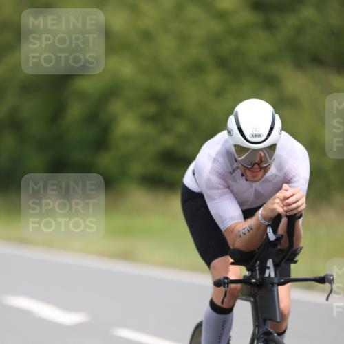 22.06.2025 - Viking Triathlon Yannick Fuchs http://msf.ph/oto/8085532 22.06.2025 12:38:41 Radfahren 106, 242, 284, 335, 429, 653 meine-sportfotos.de
