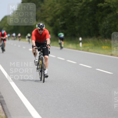 22.06.2025 - Viking Triathlon Yannick Fuchs http://msf.ph/oto/8085536 22.06.2025 12:38:41 Radfahren 106, 242, 284, 335, 429, 653 meine-sportfotos.de