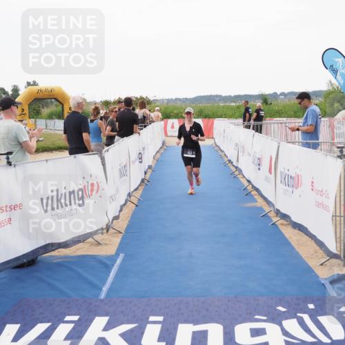 22.06.2025 - Viking Triathlon MichiJ http://msf.ph/oto/8085569 22.06.2025 16:21:28 Ziel 143 meine-sportfotos.de